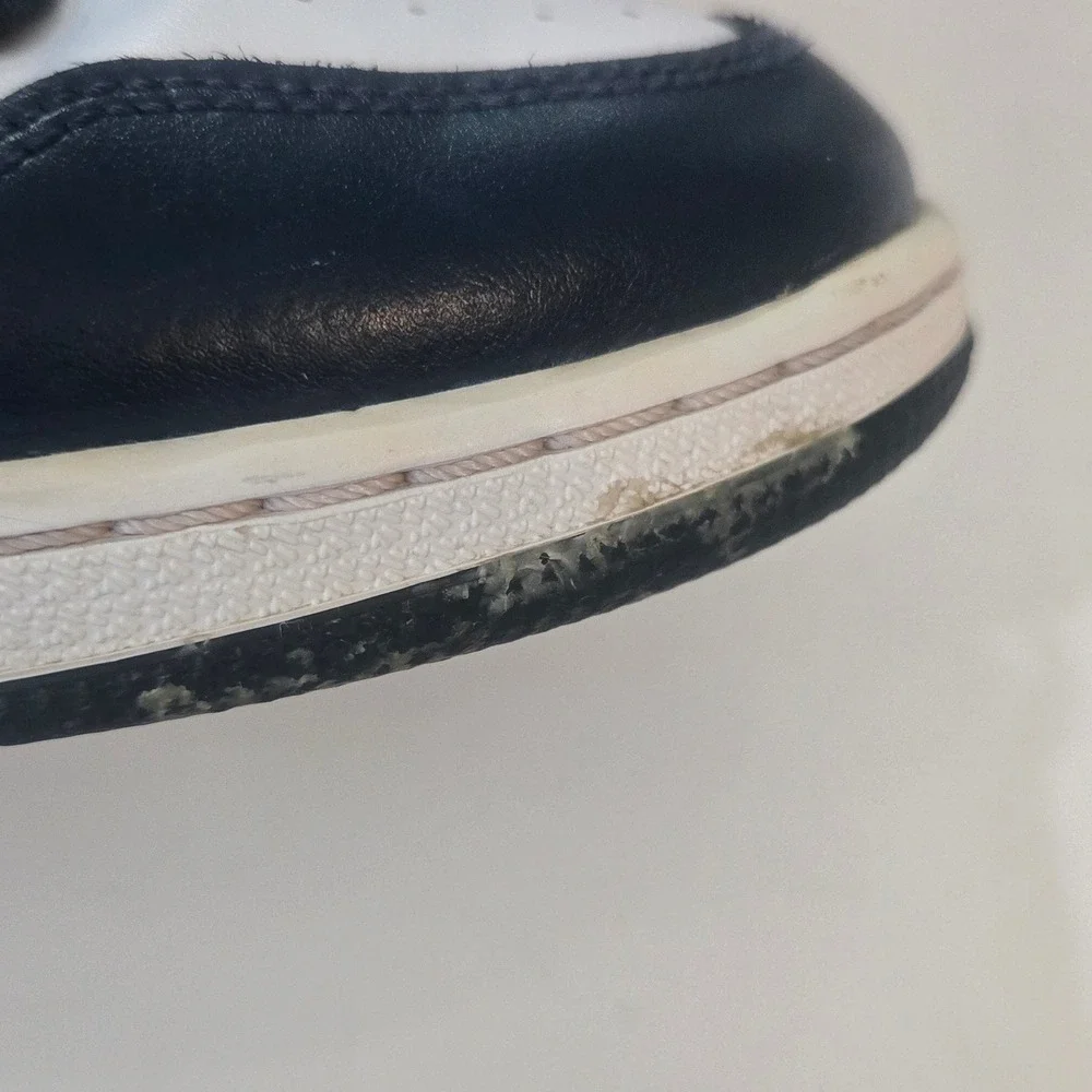 Nike Air Jordan 1 Mid Obsidian White Navy Blue Sneakers 554725-411 Mens 7Y